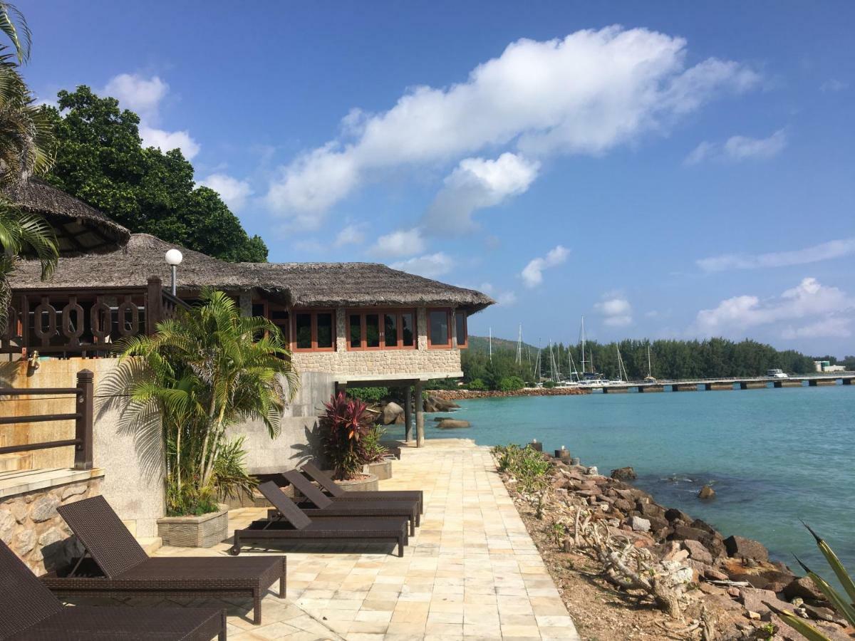 Le Grand Bleu Villas 베생트 안 외부 사진